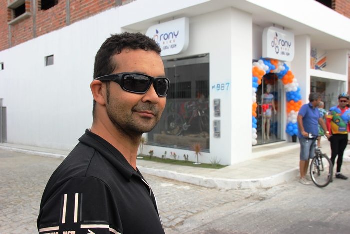 Inaugurado em Coité as novas instalações de Rony Bike