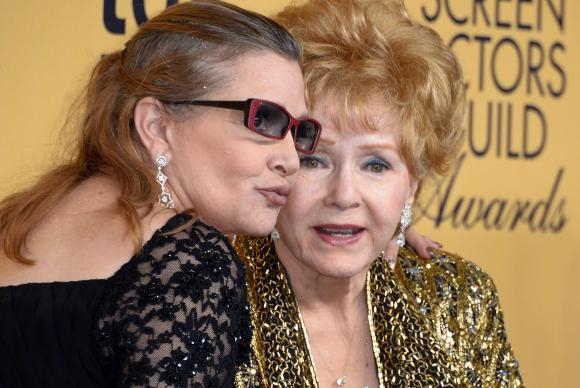 Morre Debbie Reynolds, 24h após morte da filha Carrie Fisher