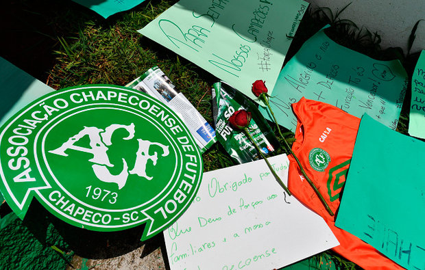 Famílias dos jogadores da Chapecoense vão receber indenizações de 26 vezes os salários
