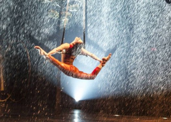 Filho de fundador do Cirque du Soleil morre ao ser atingido por guindaste em ensaio