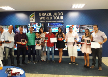 Judô Coiteense recebe premio destaque no ano 2016 no Centro Panamericano em Lauro de Freitas