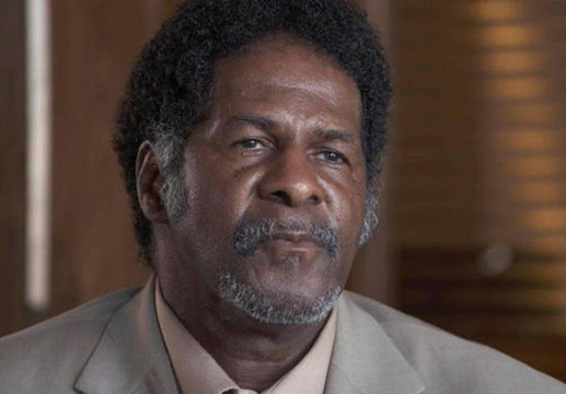 Homem recebe indenização de R$ 254 após ficar preso injustamente por 31 anos nos EUA