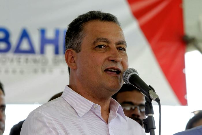 Serrinha – Rui Costa participa de várias inaugurações no fim do mandato do amigo Osni Cardoso