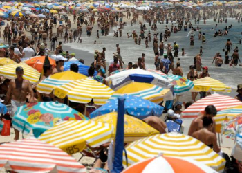 Médicos alertam para risco de complicações vasculares no verão