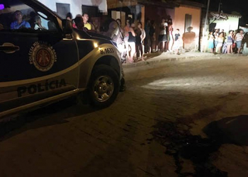 Homem é morto a facadas e suspeito preso em flagrante em Santaluz