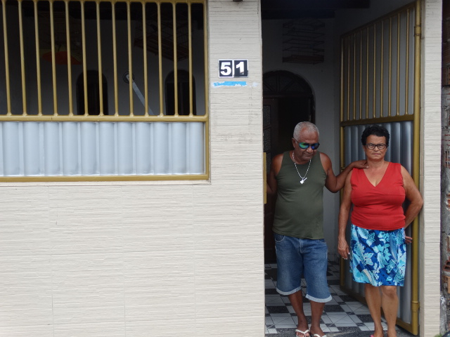 Deficiente visual quer vender a própria casa para fazer transplante de córnea
