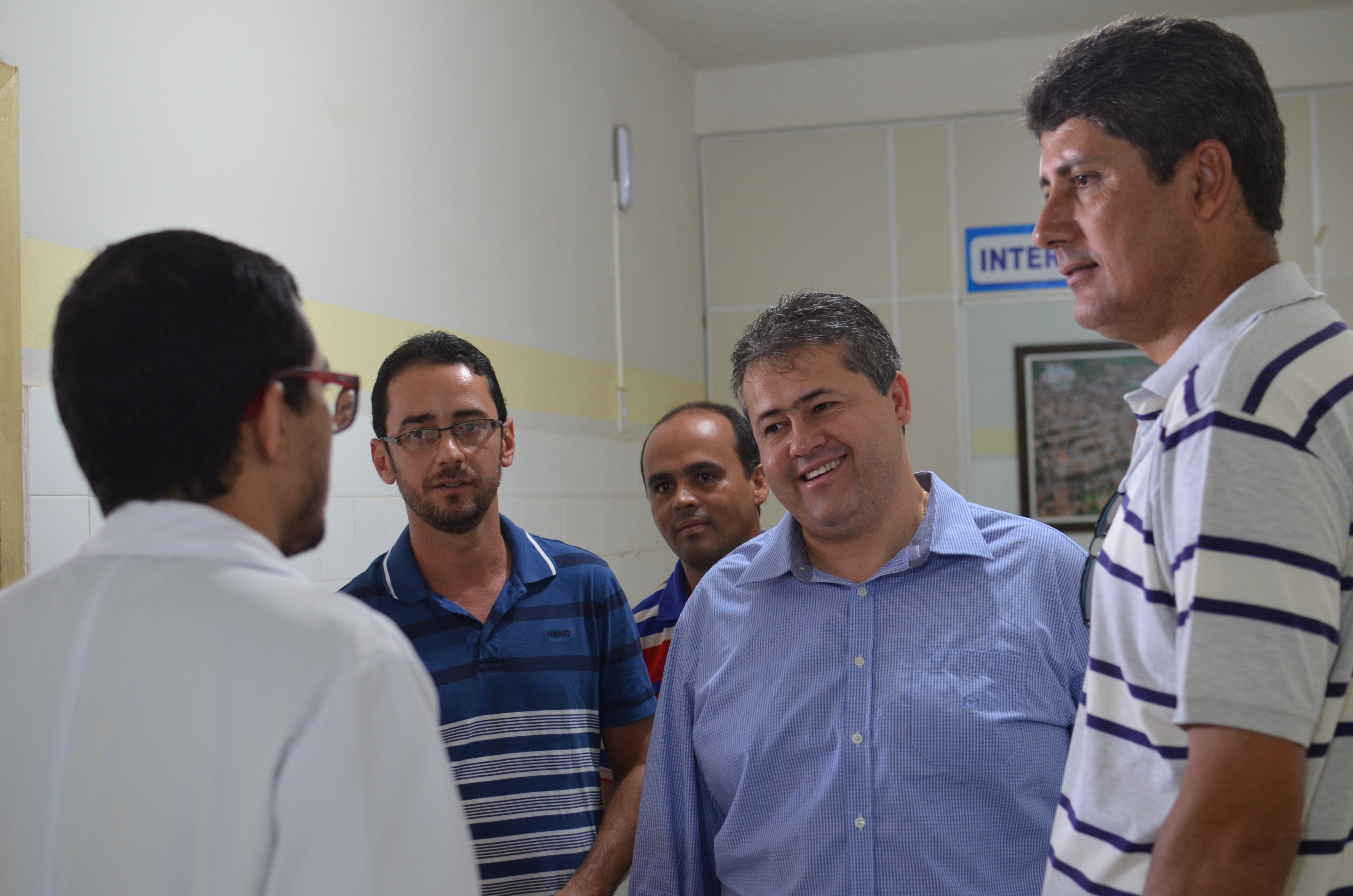 Nova Soure – Ex-prefeito entrega hospital municipal em “estado grave” ; afirma atual gestor