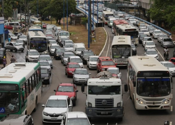 Empresa lança serviço gratuito de defesa de multas de trânsito
