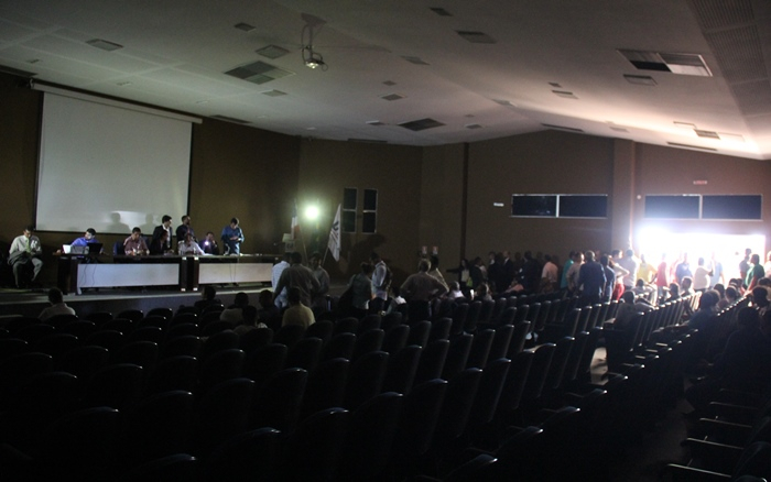 UPB sofre apagão por mais de duas horas durante a eleição