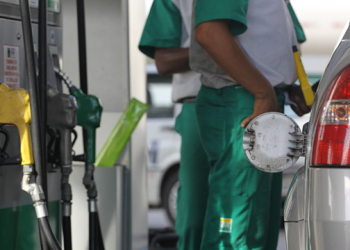 Etanol tem pior relação mensal com gasolina em dezembro