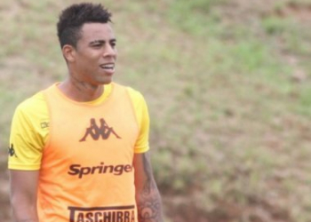 Acertado com o Bahia, ‘Gustagol’ chega a Salvador nesta quinta-feira