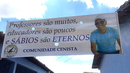 Corpo do professor Jeovan Bandeira é sepultado em distrito de Santaluz