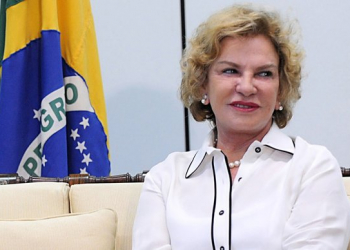 Marisa Letícia permanece sedada e em condição clínica estável, diz boletim