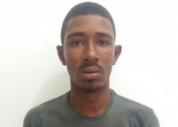 Suspeito de tráfico e assaltos morre em tiroteio com a CETO, em Teofilândia