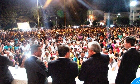 Biritinga e Monte Santo foram os primeiros municípios na Bahia a empossarem seus prefeitos, vice e vereadores