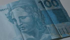 Receita libera dia 9 lote de restituição do Imposto de Renda