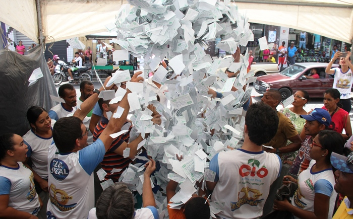 Coité – Supermercados Jorge Tirço sorteia 50 prêmios em comemoração aos 50 anos de fundação
