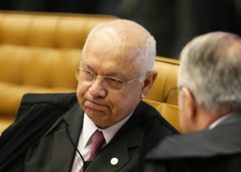 Teori está na lista dos passageiros de avião que caiu em Paraty