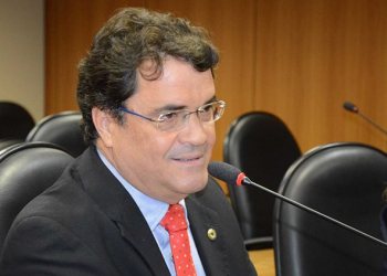 Deputado Ângelo Almeida afirma que Queimadas é referencial no seu mandato