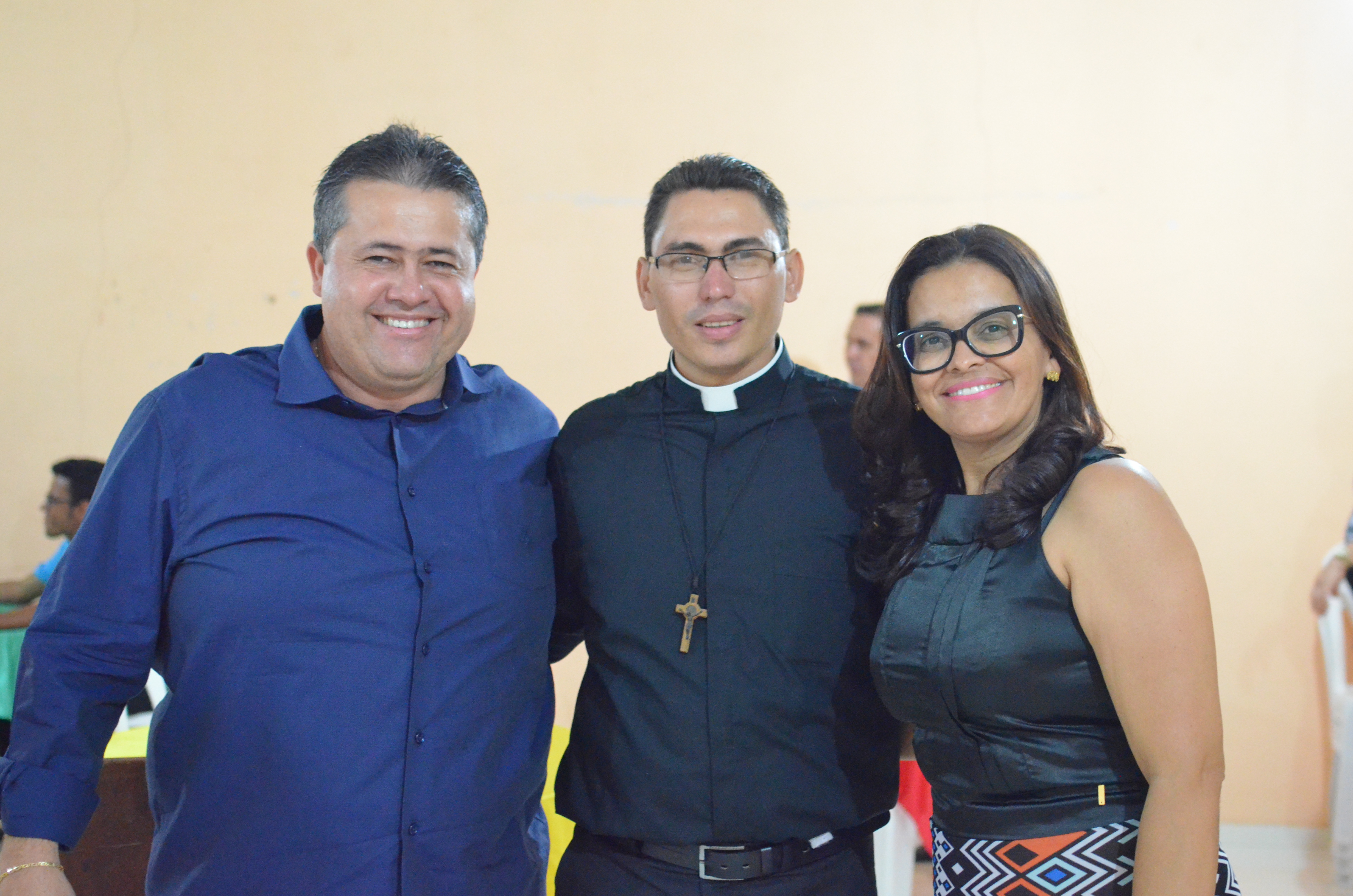 Paróquias de Ichu e Santa Bárbara têm novos padres
