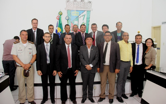 Riachão do Jacuípe – Com a proposta de construir nova sede, Câmara Municipal inicia os trabalhos legislativos 2017-2020