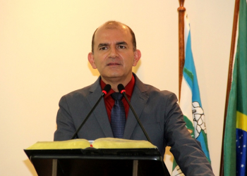 Capela – Com a presença de quatro deputados, prefeito e vice  Câmara Municipal, inicia os trabalhos legislativos 2017