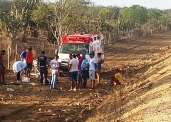 Riachão do Jacuípe – Mulher morre, filha e genro ficam feridos em acidente na BA 120