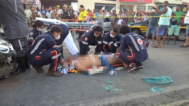 Seis pessoas ficam feridas e uma morre em engavetamento em Avenida de Feira de Santana