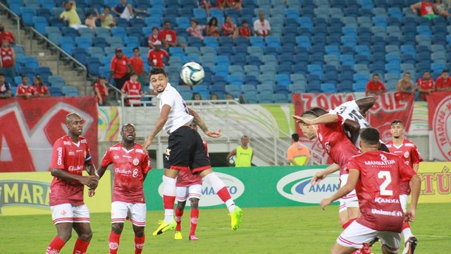 Copa do Nordeste – Vitória joga melhor mas não consegue vencer o América na Arena das Dunas; 0 a 0