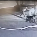 Câmera de segurança flagra momento que criminoso faz vários disparos e mata homem na cidade de Miguel Calmon