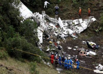 Chapecoense será processada por famílias de jornalistas mortos em tragédia com avião