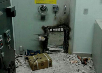 No silêncio da madrugada bandidos arrombam cofre do Banco do Brasil de Valente