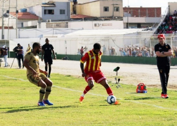 Juazeirense leva gol do Sport aos 49 min do segundo tempo e segue sem marcar ponto no Nordestão