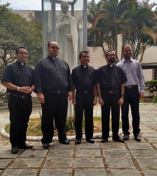 Depois de 04 anos de trabalho, padre Alessandro deixa a paróquia de Riachão do Jacuípe  
