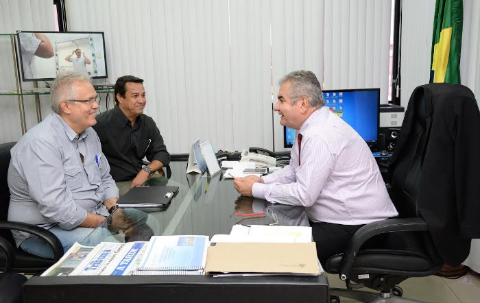 Coronel e Sindsalba discutem Plano de Carreiras dos servidores da AL