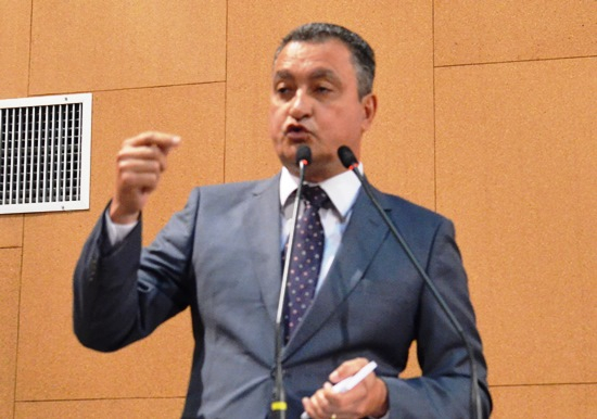 Rui Costa abre os trabalhos da Assembléia com um discurso de duas horas de duração e 14 assuntos