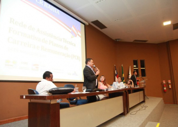 Municípios precisam ter Plano de Carreira da Educação sustentável