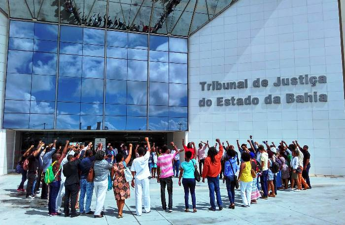 Movimento negro pressiona Tribunal de Justiça em julgamento de cotas raciais