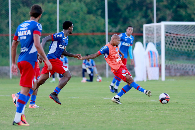 Possíveis estreias são as atrações do Bahia diante do Vitória da Conquista