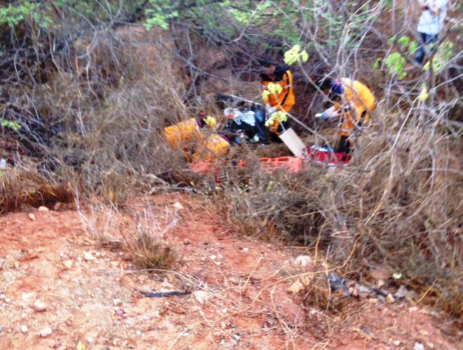 Criança de 6 anos morre e mãe fica ferida em acidente de moto na BA 411 (atualizada às 13h)