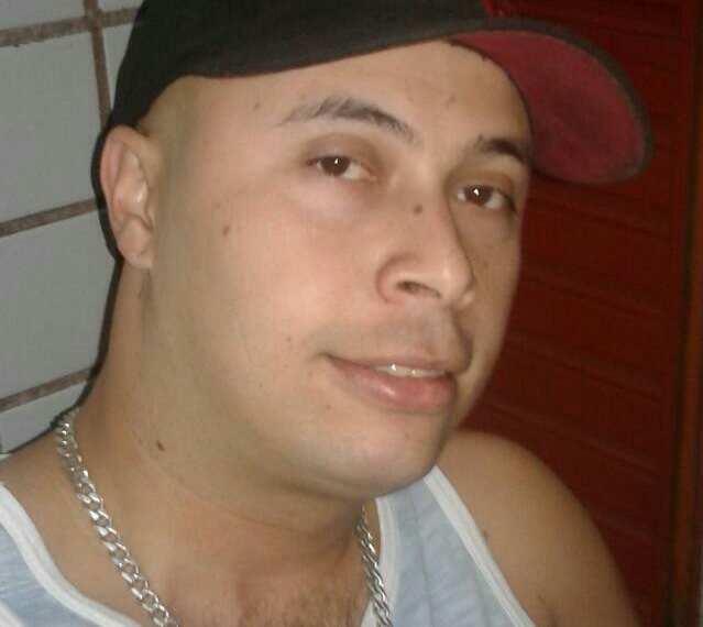 Homem é morto quando tentava separar briga