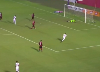 Jacuipense perde jogo para o Vitória e cai uma posição na tabela