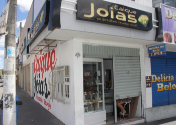 Joalheria é arrombada no Centro de Conceição do Coité