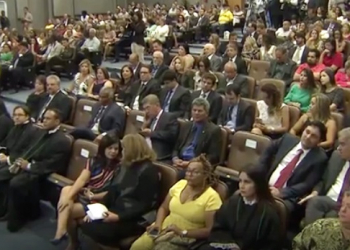 Gika Lopes prestigia posse do defensor público-geral da ALBA