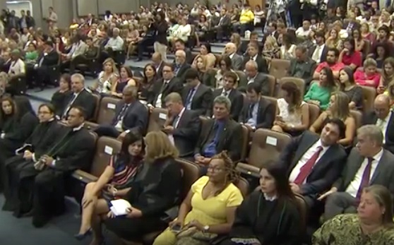 Gika Lopes prestigia posse do defensor público-geral da ALBA