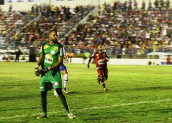 De olho no G4, Jacuipense recebe Flamengo de Guanambi na Arena Valfredão