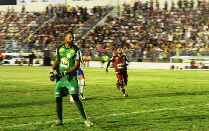 De olho no G4, Jacuipense recebe Flamengo de Guanambi na Arena Valfredão