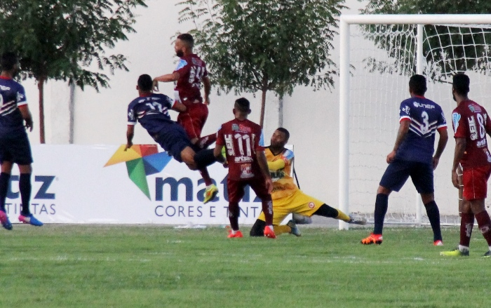 Jacuipense derrota o Bahia de Feira e retorna ao G4 do Baianão