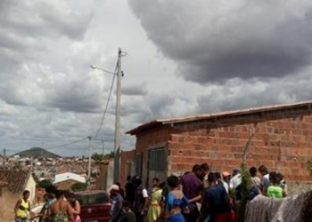 Jovem é assassinado a tiros em Mairi