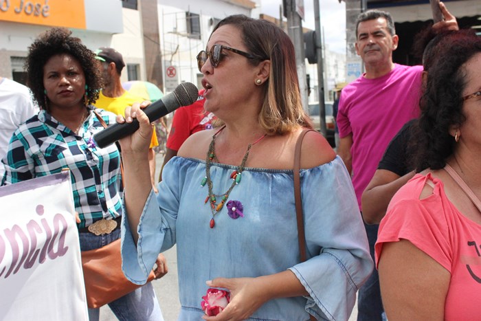Dia Internacional da Mulher em Coité é marcado por manifestação contra a reforma da previdência